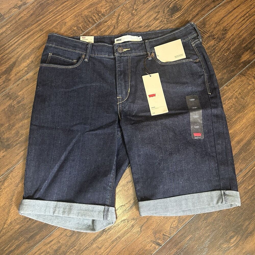 NWT Levi’s Mid Rise Bermuda Shorts Dark Blue Denim Cuffed 12/31